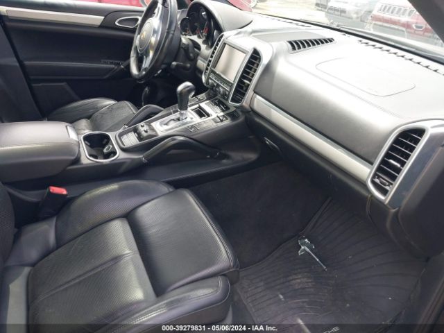 Photo 4 VIN: WP1AC2A21CLA80305 - PORSCHE CAYENNE 