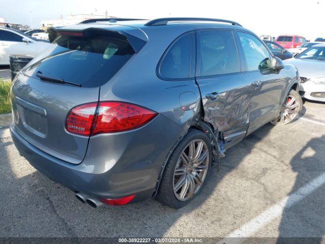 Photo 3 VIN: WP1AC2A22BLA87889 - PORSCHE CAYENNE 