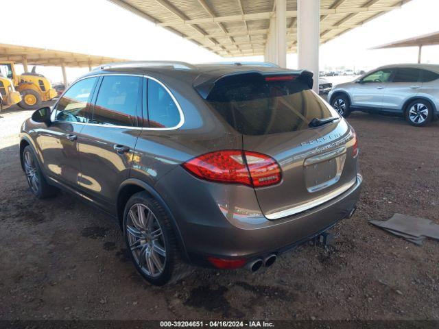 Photo 2 VIN: WP1AC2A24CLA81299 - PORSCHE CAYENNE 