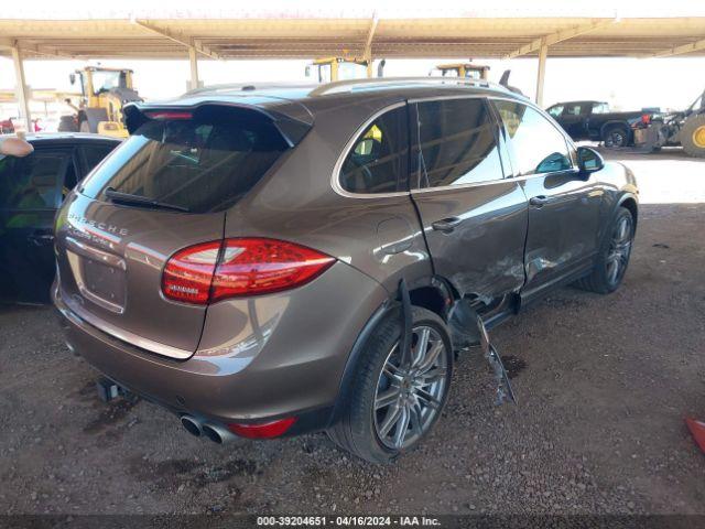 Photo 3 VIN: WP1AC2A24CLA81299 - PORSCHE CAYENNE 