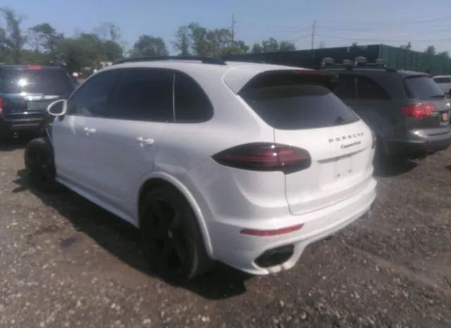 Photo 2 VIN: WP1AC2A24FLA82716 - PORSCHE CAYENNE 