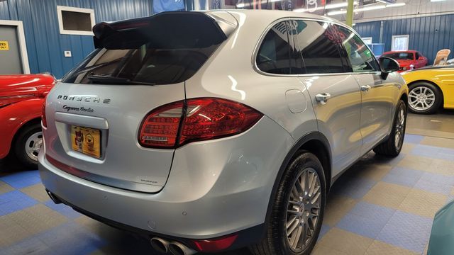 Photo 2 VIN: WP1AC2A25BLA85005 - PORSCHE CAYENNE 