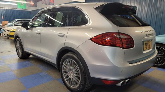 Photo 3 VIN: WP1AC2A25BLA85005 - PORSCHE CAYENNE 