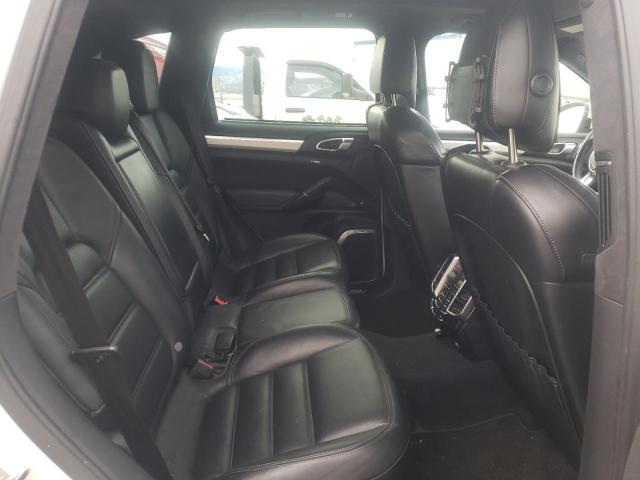 Photo 9 VIN: WP1AC2A25CLA84695 - PORSCHE CAYENNE 