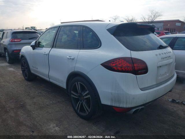 Photo 2 VIN: WP1AC2A25CLA84695 - PORSCHE CAYENNE 