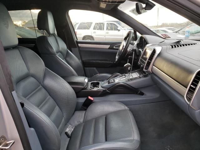 Photo 4 VIN: WP1AC2A29CLA82450 - PORSCHE CAYENNE TU 