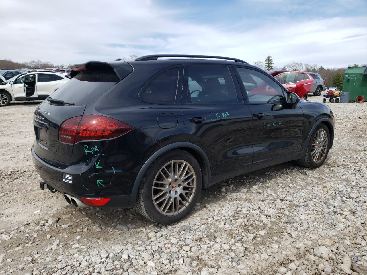 Photo 2 VIN: WP1AC2A29DLA93000 - PORSCHE CAYENNE 