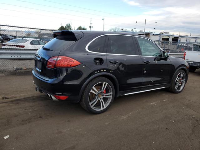 Photo 2 VIN: WP1AC2A2XDLA90204 - PORSCHE CAYENNE 