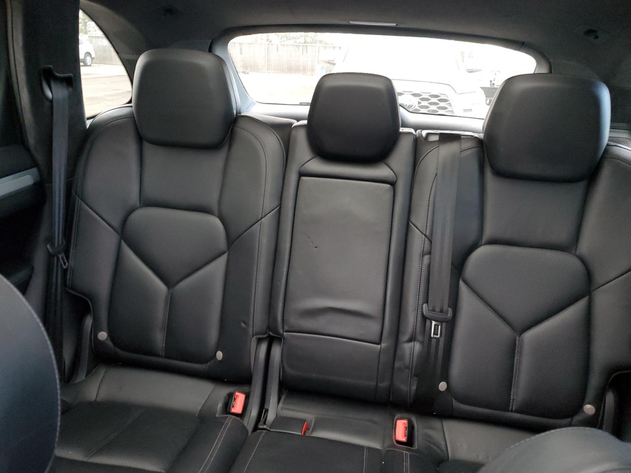 Photo 9 VIN: WP1AC2A2XDLA90204 - PORSCHE CAYENNE 