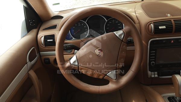 Photo 10 VIN: WP1AD29P69LA60721 - PORSCHE CAYENNE 