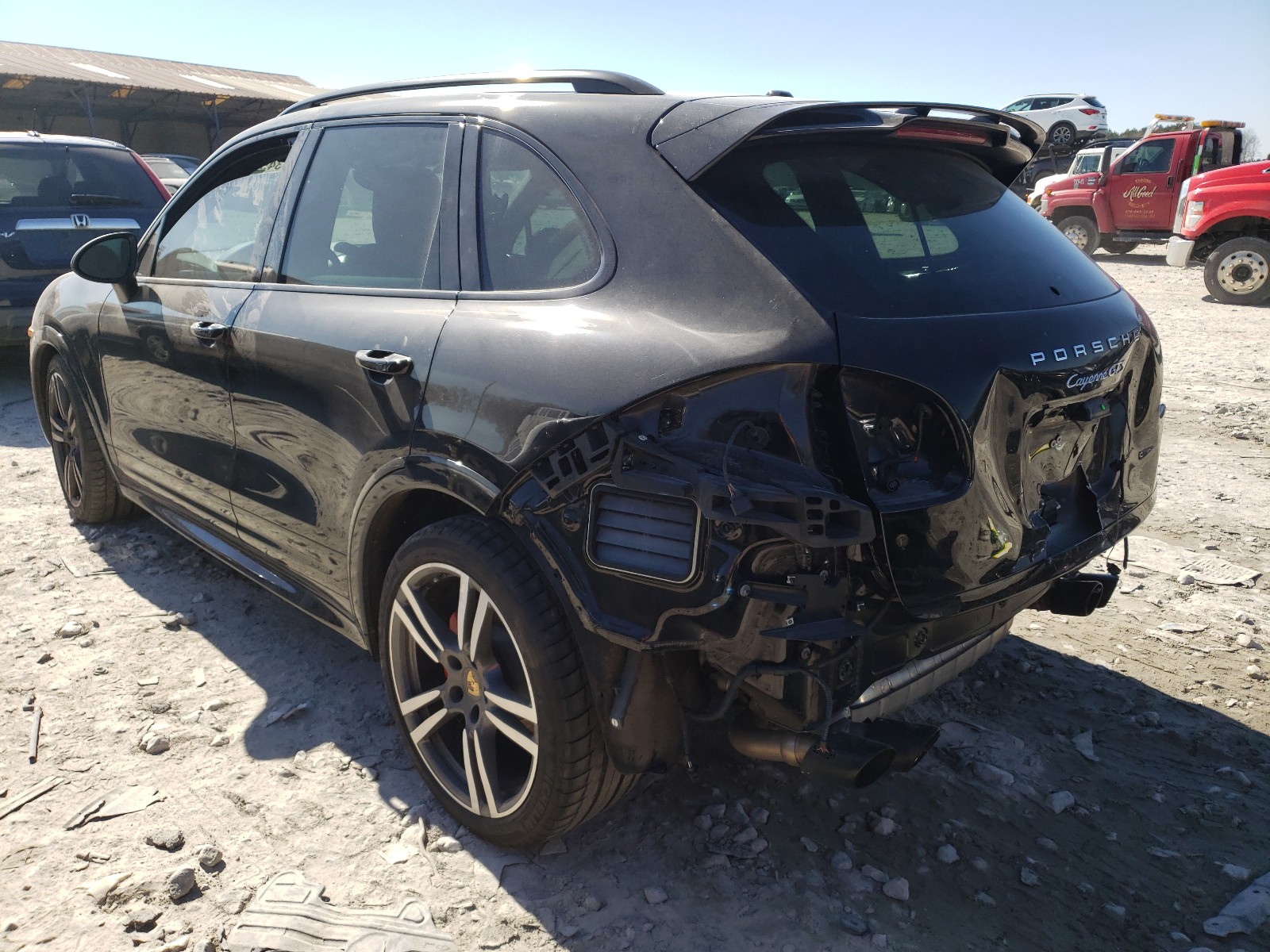 Photo 2 VIN: WP1AD2A21ELA74715 - PORSCHE CAYENNE GT 