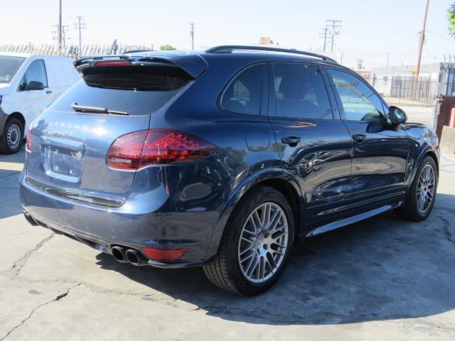 Photo 2 VIN: WP1AD2A22DLA70820 - PORSCHE CAYENNE 