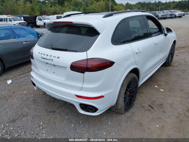 Photo 3 VIN: WP1AD2A23HLA84005 - PORSCHE CAYENNE 