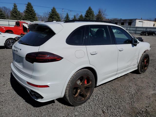 Photo 2 VIN: WP1AD2A26JLA81119 - PORSCHE CAYENNE GT 