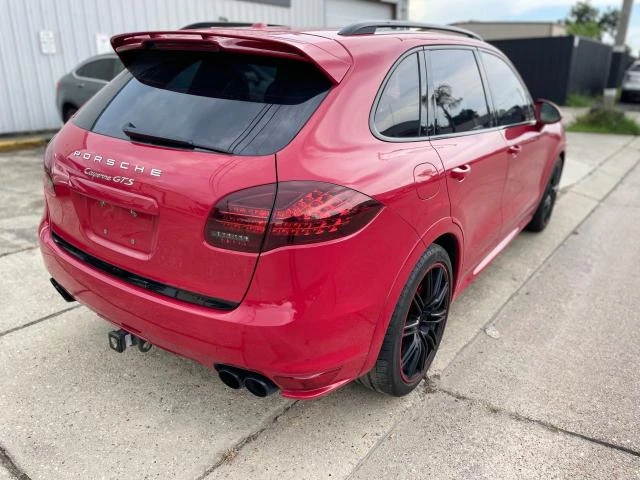 Photo 3 VIN: WP1AD2A27ELA72211 - PORSCHE CAYENNE GT 