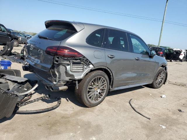 Photo 2 VIN: WP1AD2A27GLA77069 - PORSCHE CAYENNE GT 