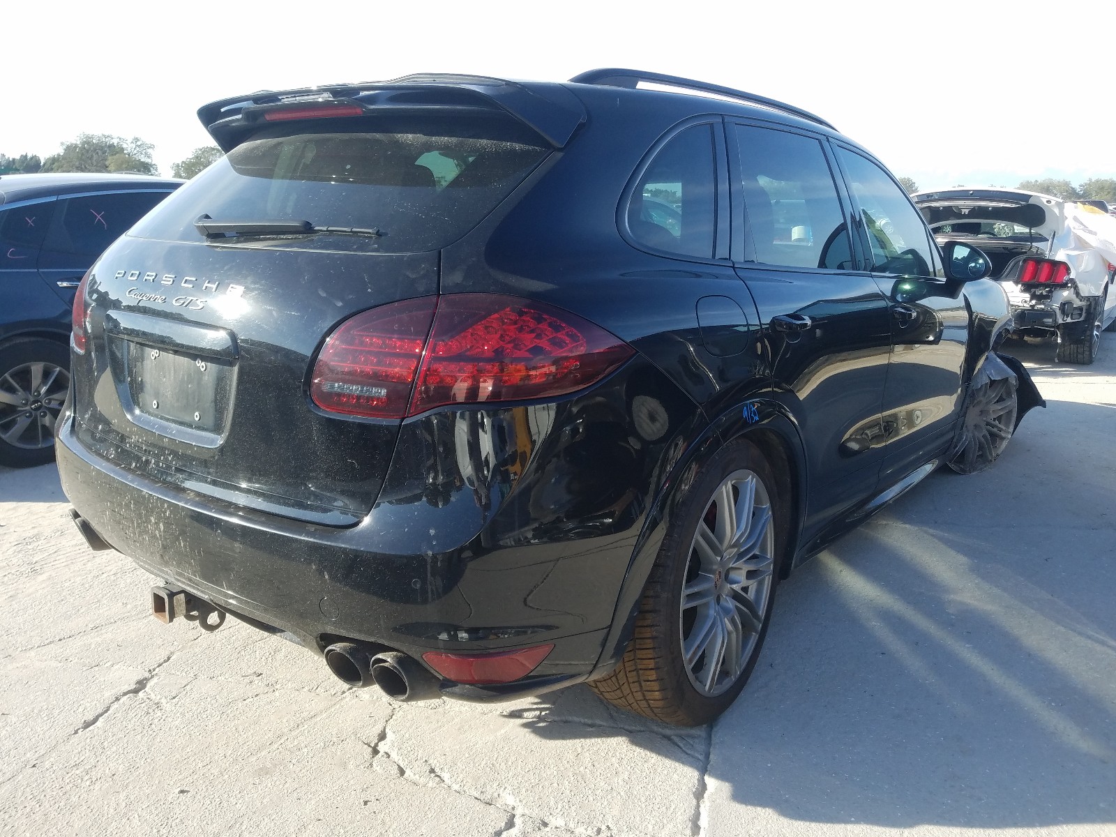 Photo 3 VIN: WP1AD2A29ELA73098 - PORSCHE CAYENNE GT 