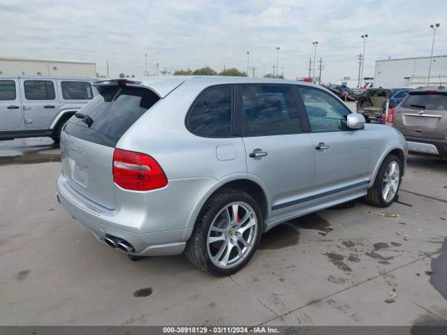 Photo 3 VIN: WP1AD2AP8ALA61014 - PORSCHE CAYENNE 