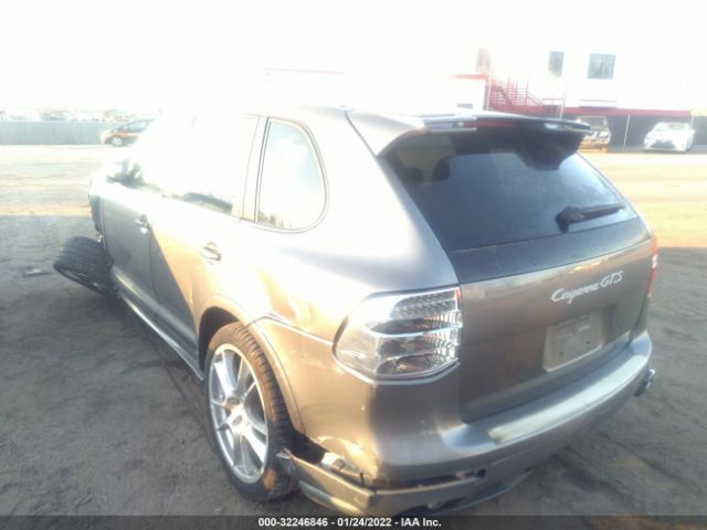 Photo 2 VIN: WP1AD2AP8ALA61871 - PORSCHE CAYENNE 