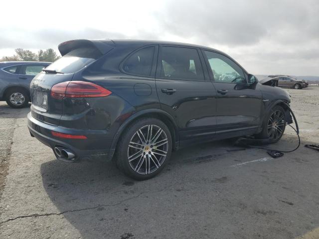 Photo 2 VIN: WP1AE2A20HLA70933 - PORSCHE CAYENNE SE 