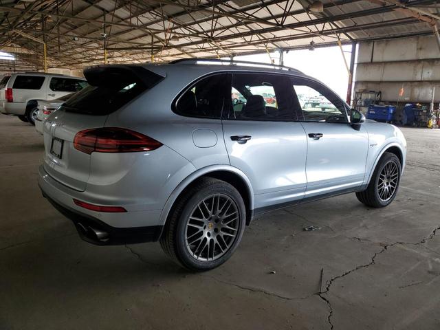 Photo 2 VIN: WP1AE2A20HLA74366 - PORSCHE CAYENNE 