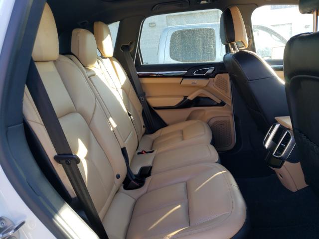 Photo 5 VIN: WP1AE2A21HLA74795 - PORSCHE CAYENNE SE 