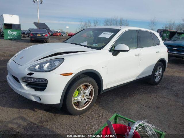 Photo 1 VIN: WP1AE2A22CLA94076 - PORSCHE CAYENNE 