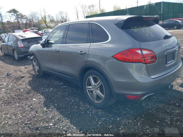 Photo 2 VIN: WP1AE2A22CLA94093 - PORSCHE CAYENNE HYBRID 