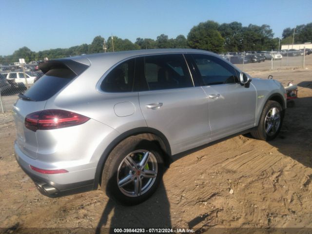 Photo 3 VIN: WP1AE2A22GLA62122 - PORSCHE CAYENNE 