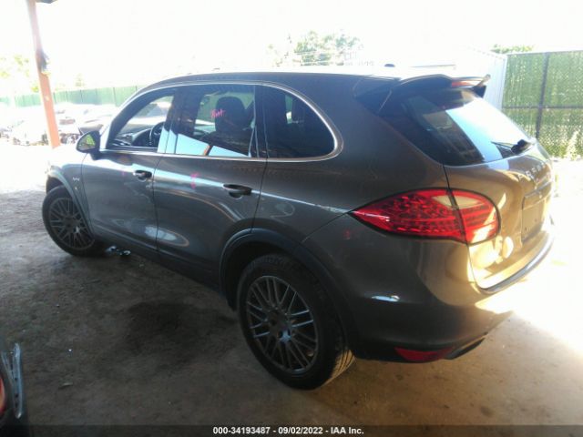 Photo 2 VIN: WP1AE2A23BLA93260 - PORSCHE CAYENNE 