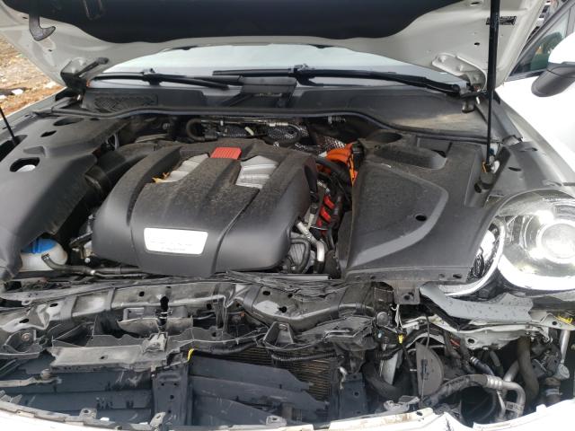 Photo 6 VIN: WP1AE2A23HLA71638 - PORSCHE CAYENNE SE 