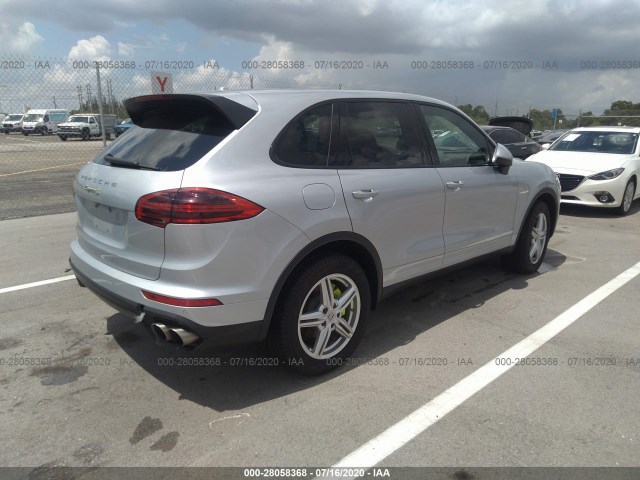 Photo 3 VIN: WP1AE2A24FLA51945 - PORSCHE CAYENNE 