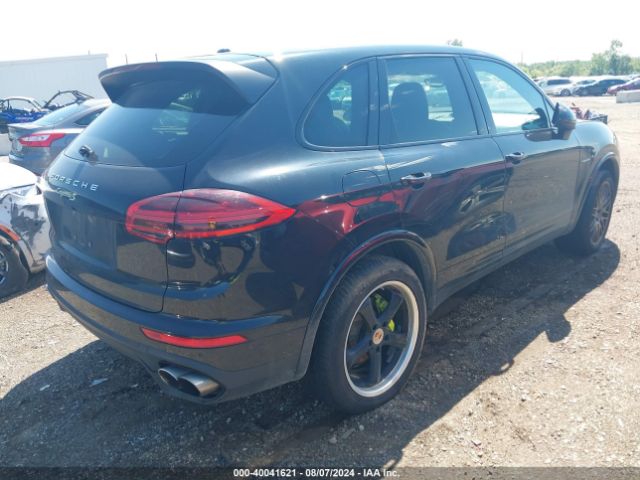 Photo 3 VIN: WP1AE2A24HLA72815 - PORSCHE CAYENNE 