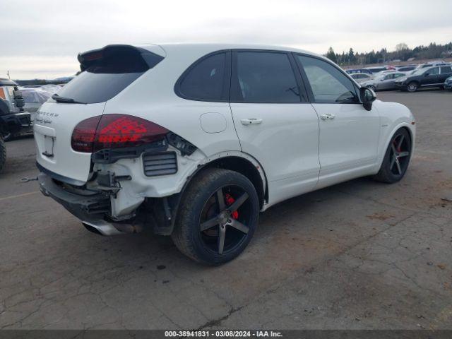 Photo 3 VIN: WP1AE2A25CLA90443 - PORSCHE CAYENNE HYBRID 