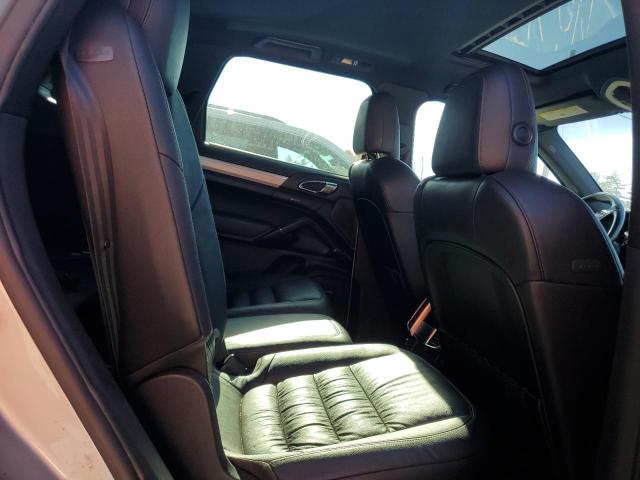 Photo 10 VIN: WP1AE2A25CLA90720 - PORSCHE CAYENNE S 