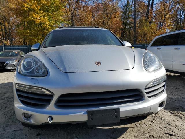 Photo 4 VIN: WP1AE2A25CLA90720 - PORSCHE CAYENNE S 