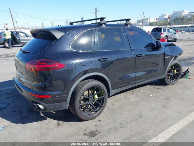 Photo 3 VIN: WP1AE2A25GLA63636 - PORSCHE CAYENNE 