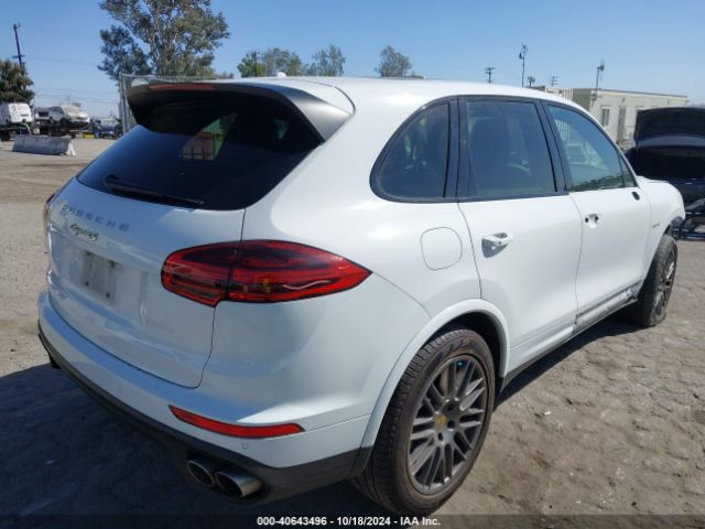 Photo 3 VIN: WP1AE2A25HLA74766 - PORSCHE CAYENNE 