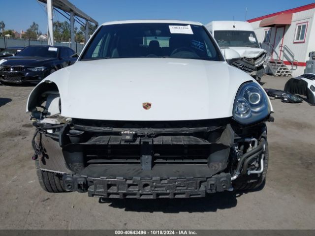 Photo 5 VIN: WP1AE2A25HLA74766 - PORSCHE CAYENNE 