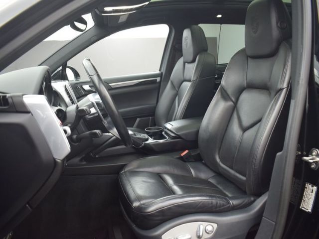 Photo 9 VIN: WP1AE2A26HLA70774 - PORSCHE CAYENNE 