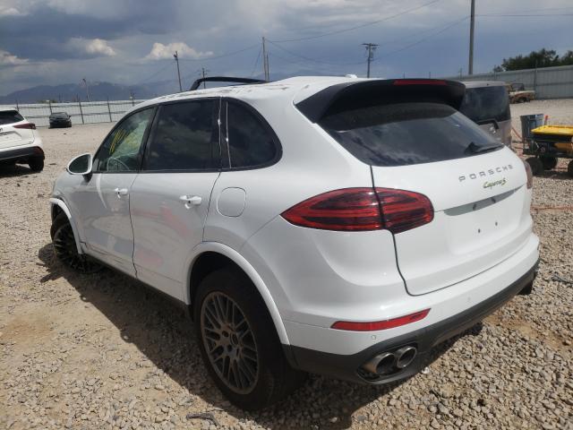 Photo 2 VIN: WP1AE2A27HLA75644 - PORSCHE CAYENNE SE 