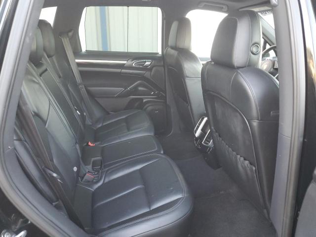 Photo 10 VIN: WP1AE2A29CLA93300 - PORSCHE CAYENNE 