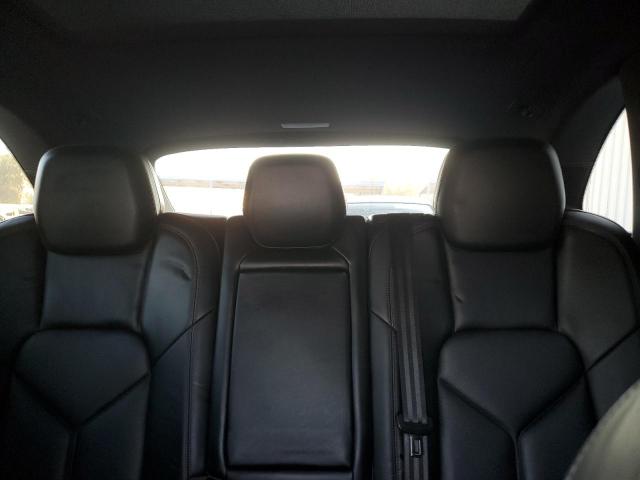 Photo 9 VIN: WP1AE2A29CLA93300 - PORSCHE CAYENNE 