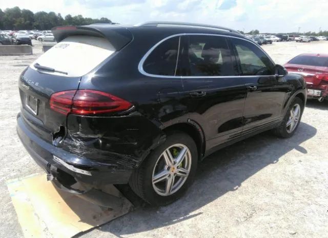 Photo 3 VIN: WP1AE2A29GLA64126 - PORSCHE CAYENNE 