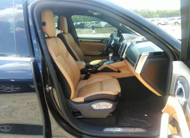 Photo 4 VIN: WP1AE2A29GLA64126 - PORSCHE CAYENNE 