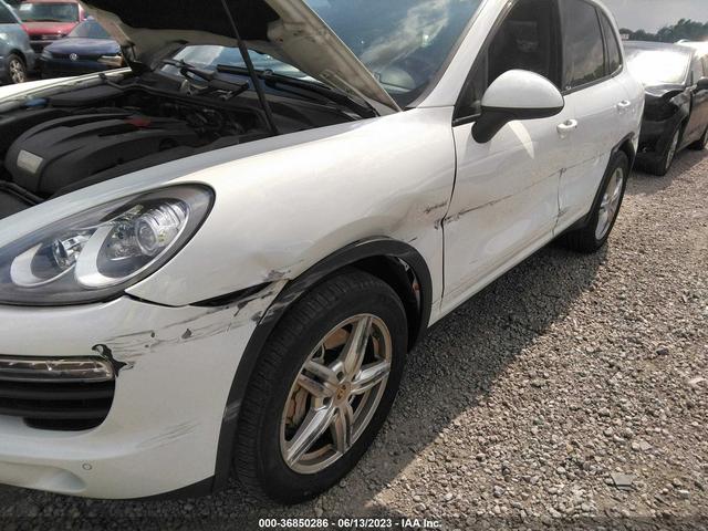 Photo 5 VIN: WP1AE2A2XDLA15318 - PORSCHE CAYENNE 