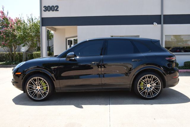 Photo 2 VIN: WP1AE2AY9KDA51867 - PORSCHE CAYENNE 