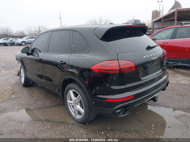 Photo 2 VIN: WP1AF2A21GKA45072 - PORSCHE CAYENNE 