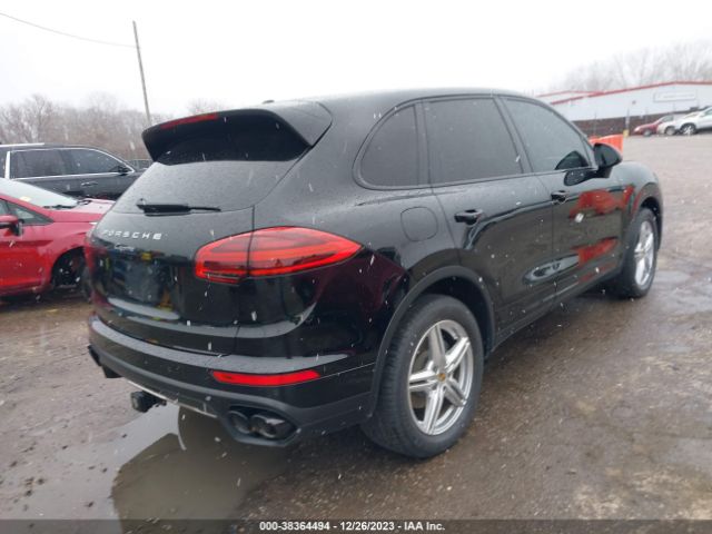 Photo 3 VIN: WP1AF2A21GKA45072 - PORSCHE CAYENNE 