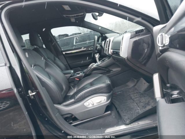 Photo 4 VIN: WP1AF2A21GKA45072 - PORSCHE CAYENNE 